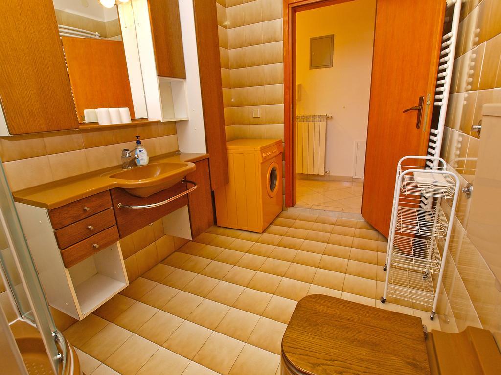 Apartments Fumica 954 Pula Ngoại thất bức ảnh